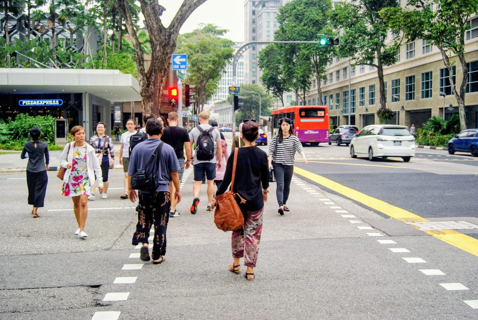 Warga Negara Kota SIngapura. (Foto: Ruyat Supriazi/Unsplash.com)